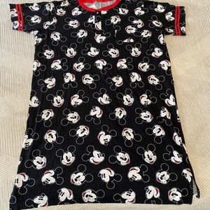 Disney Mickey Mouse plus size 3xl/4xl night shirt